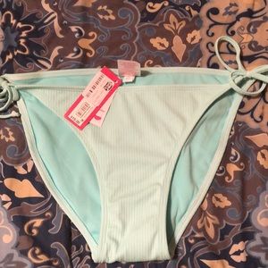 Juniors ribbed Hipster swimsuit bottom, tie style sized Large